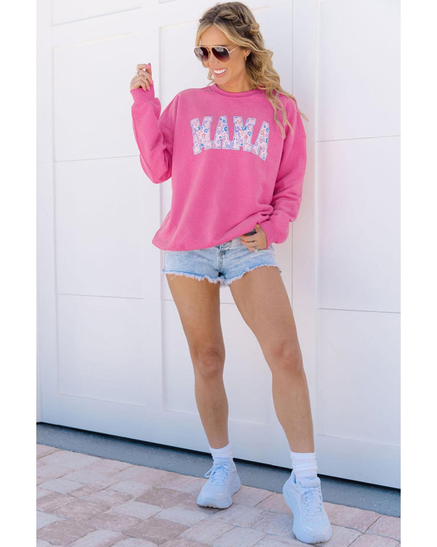 Rose Red Floral MAMA Embroidered Graphic Pullover Sweatshirt - XL