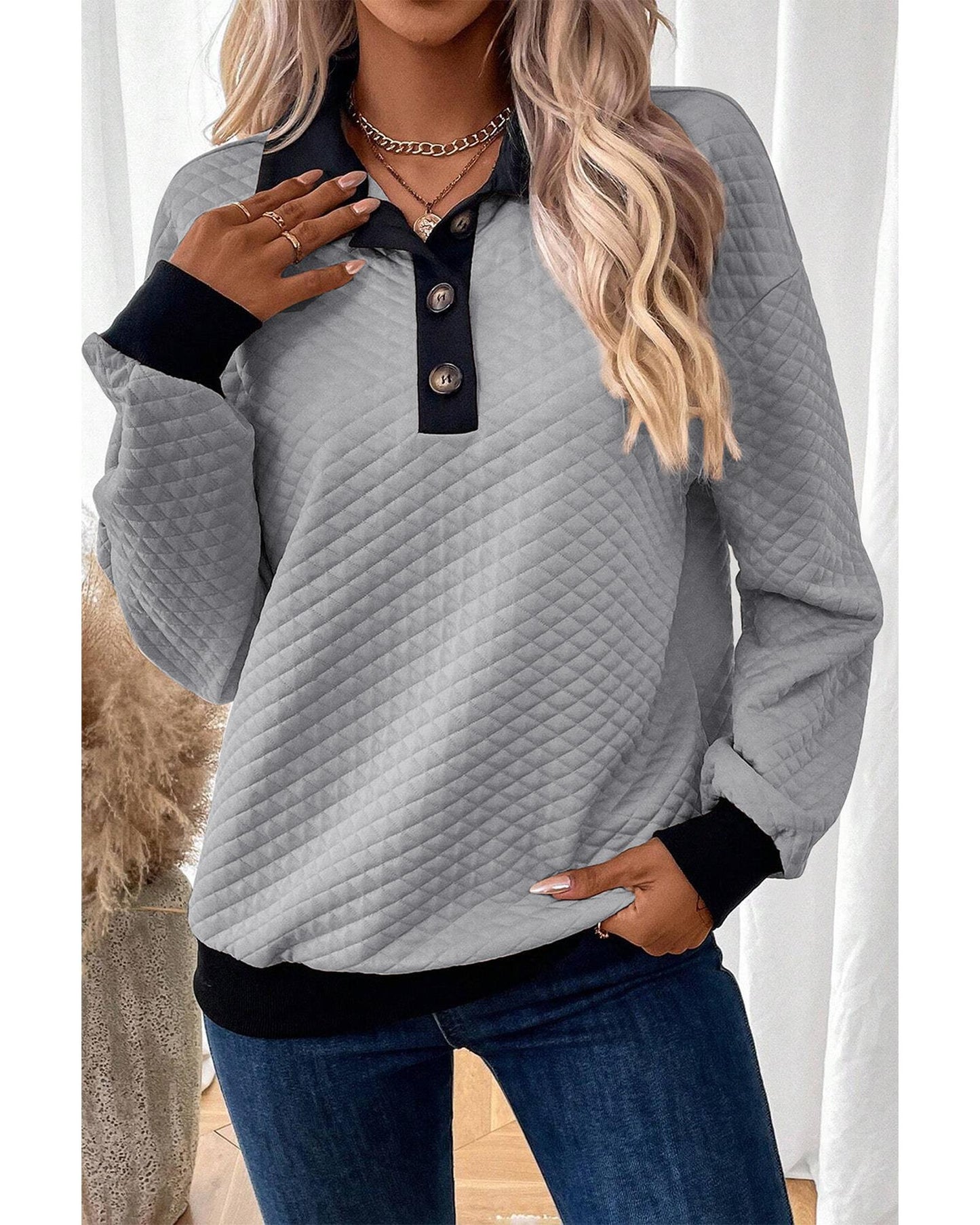 Light Grey Textured Colorblock Edge Buttoned Collar Sweatshirt - M