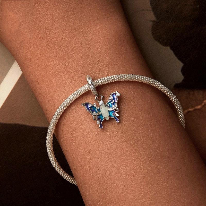 925 Sterling Silver Platinum Plated Luminous Butterfly Pendant