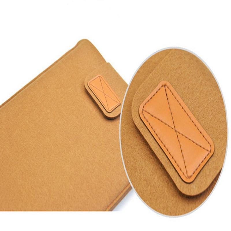 14 Vertical Felt Laptop / Tablet Sleeve Bag - Black - Khaki