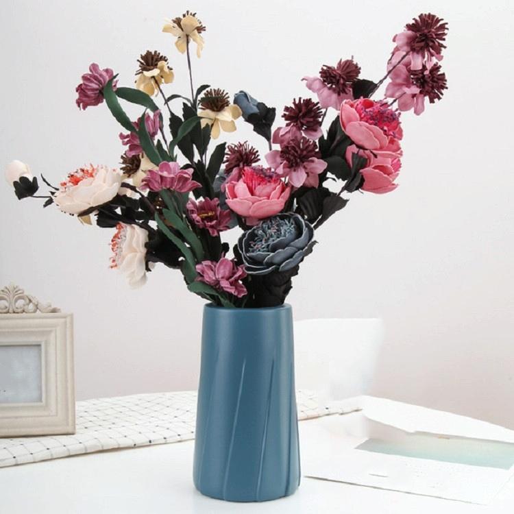 Creative Plastic Vase For Modern Decor - Simple Design - Pink