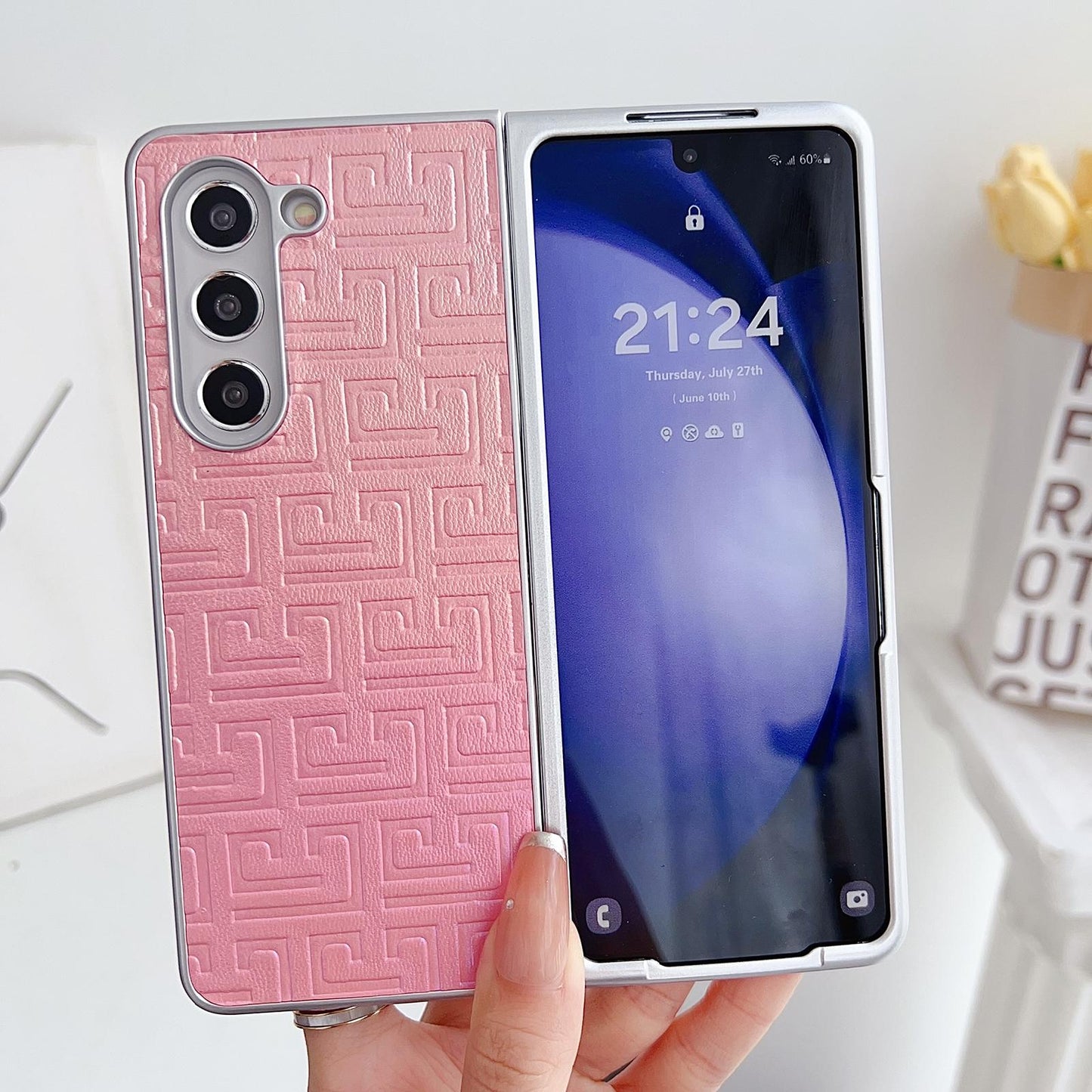 Geometric Gradient Leather Phone Case for Samsung Galaxy z Fold 4 5g - Pearlescent Finish - Gold