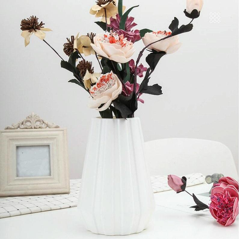 2-Piece Plastic Vase For Creative Flower Arrangements - Blue