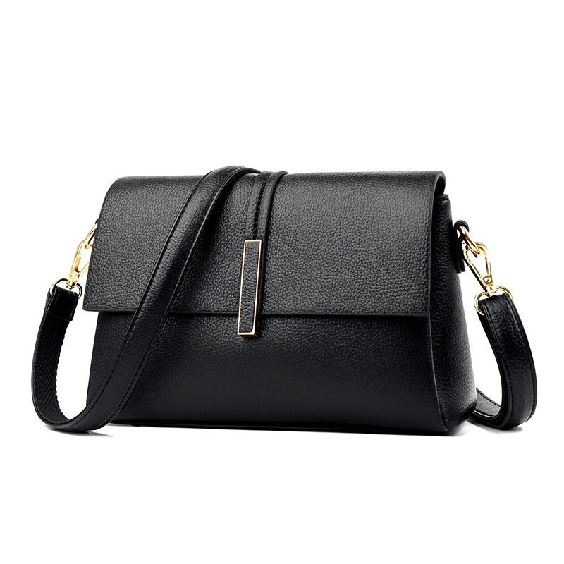Spacious Women Shoulder Bag For Commuting - Purple