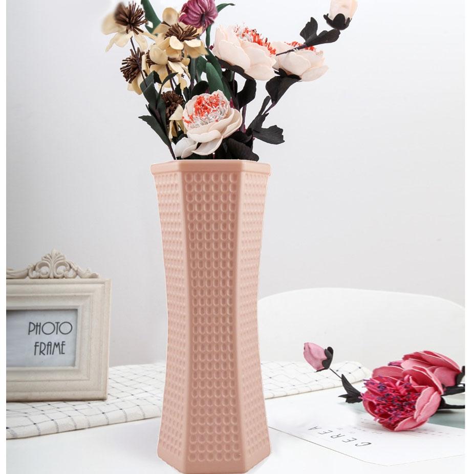 Versatile Plastic Vase For Creative Wet And Dry Flower Arrangements - Blue