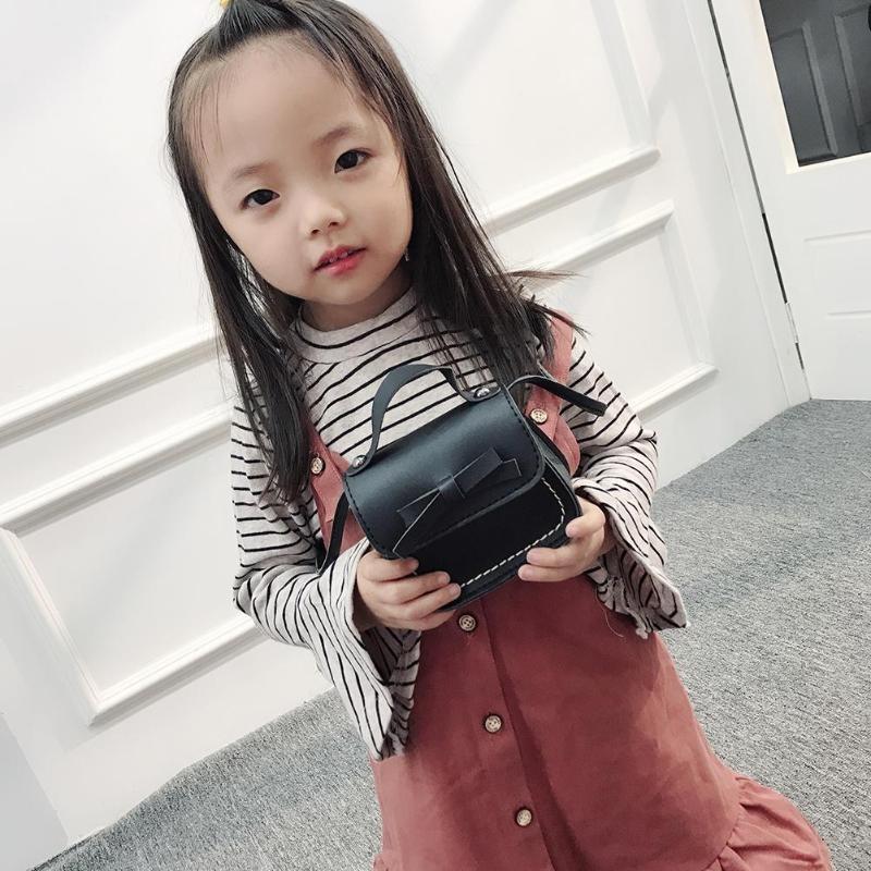 Mini Bowknot Pu Leather Baby Girls Messenger Bag - Yellow
