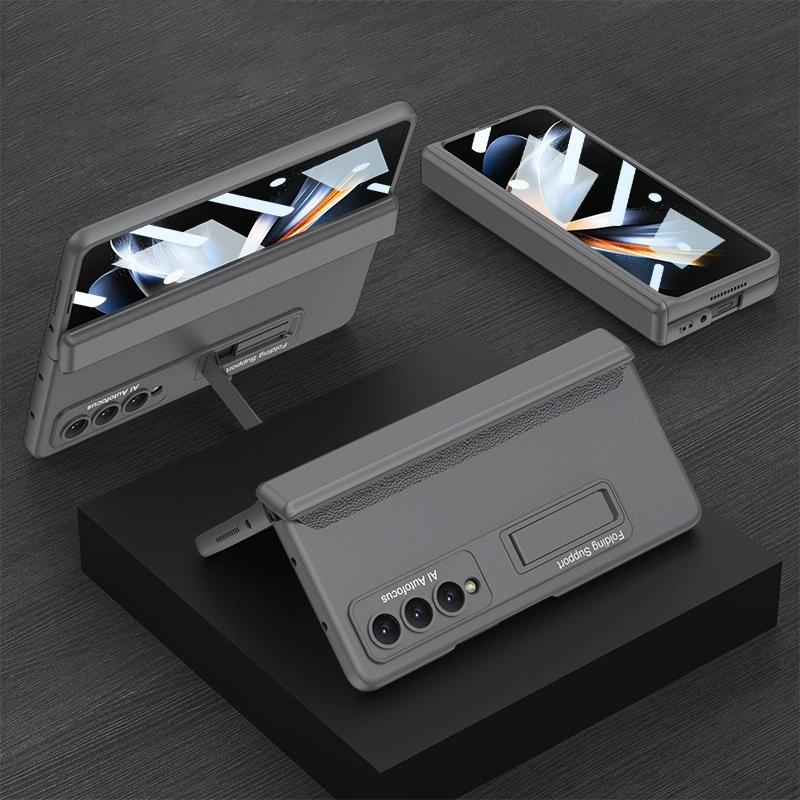 Foldable Magnetic Hinge Case for Samsung Galaxy z Fold 4 - Compact Design - Silver