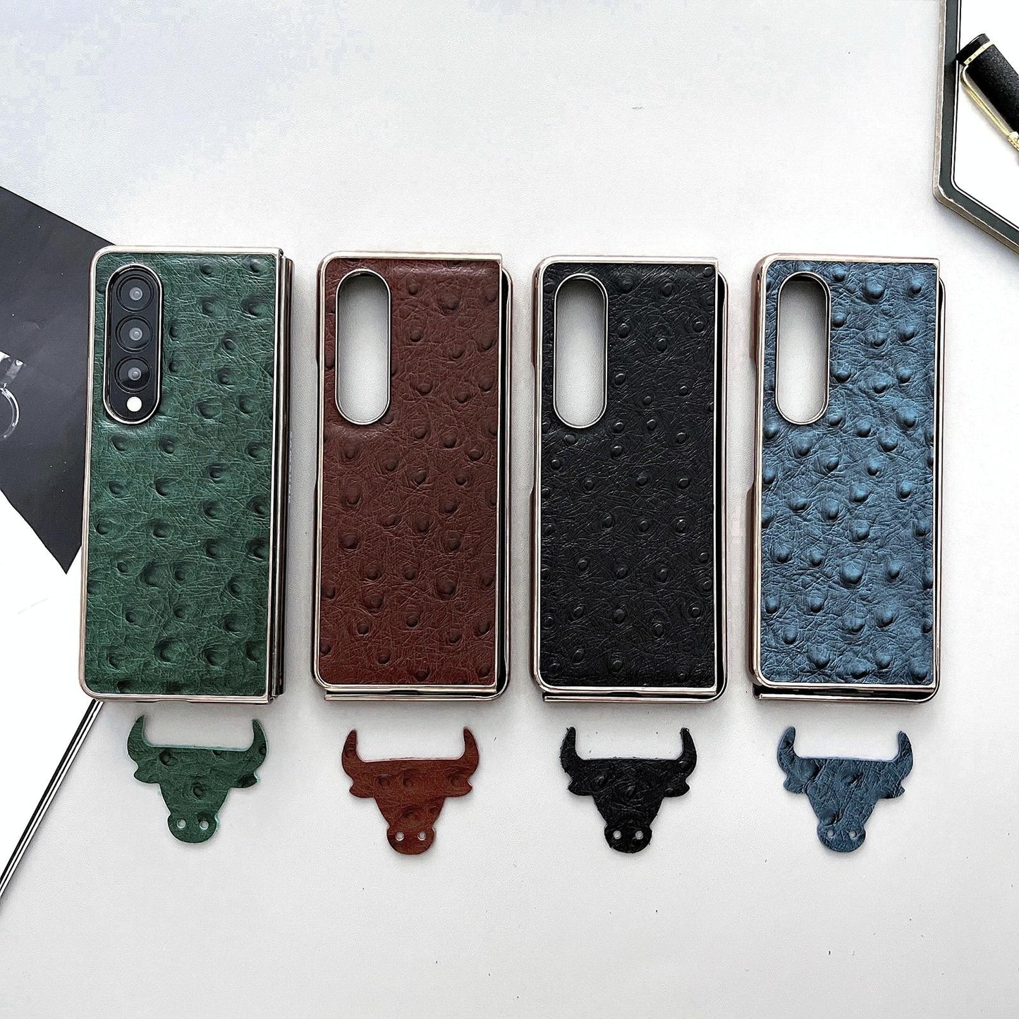 For Samsung Galaxy Z Fold4 5G Ostrich Leather Phone Case - Black