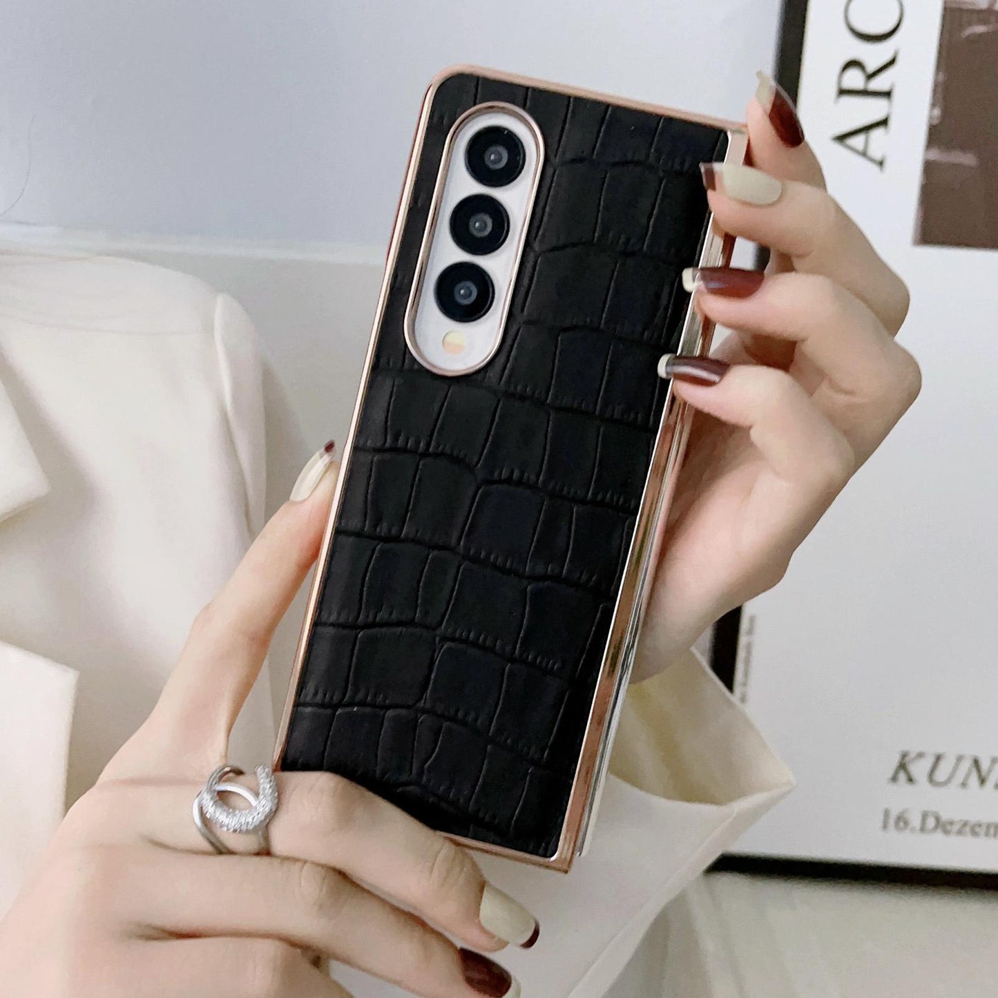 For Samsung Galaxy Z Fold4 5G Crocodile Leather Phone Case - Electroplated - Blue