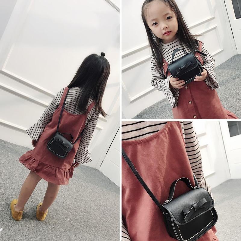 Mini Bowknot Pu Leather Baby Girls Messenger Bag - Beige