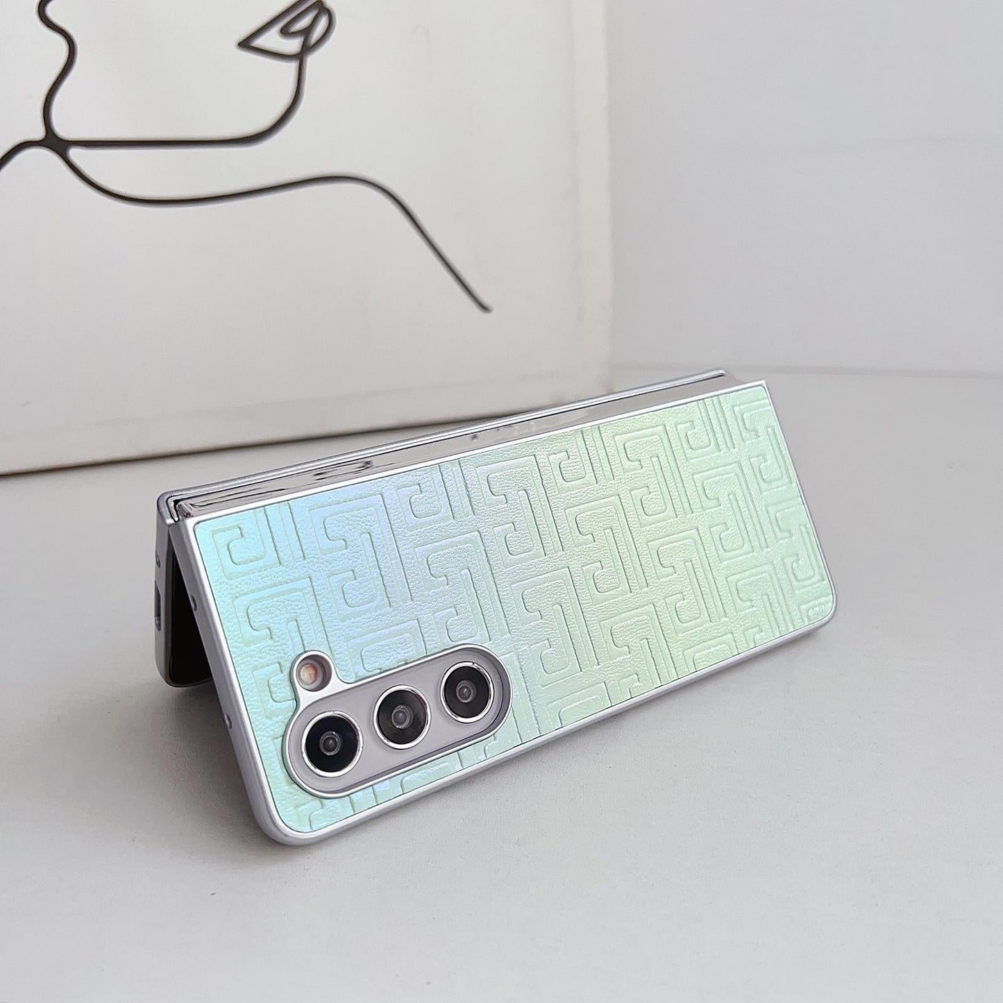 Geometric Gradient Leather Phone Case for Samsung Galaxy z Fold 4 5g - Pearlescent Finish - Green