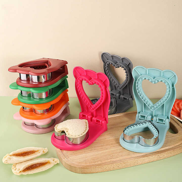 3 Pcs Blue Heart Sandwich Maker Sealer - DIY Toast Pocket Bread Cutter & Sealer Mold (PP + 304 Stainless Steel)