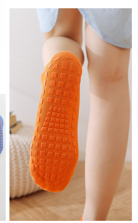 Ten Pairs Of Yellow Kids Non-Slip Trampoline Socks for Playground Early Education and Yoga Unisex Anti-Skid Floor Socks for 1-5 Years