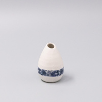 Vase Pinecone 10H White Yuzen