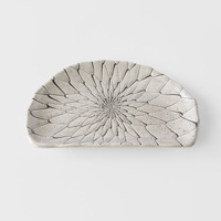 eWholesale D Shaped Plate 21cm Grey Net Design