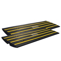 Curb Ramp, 2 Pack, 6.5 cm Rise, Rubber Driveway Ramps, Heavy Duty 15 tons Weight Capacity Threshold Ramp, Curbside Bridge Ramps for Loading Dock Garag