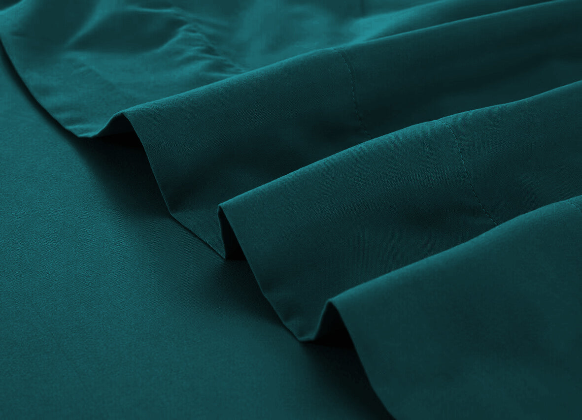 GOMINIMO 4 Pcs Bed Sheet Set 1000 Thread Count Ultra Soft Microfiber - King (Teal)