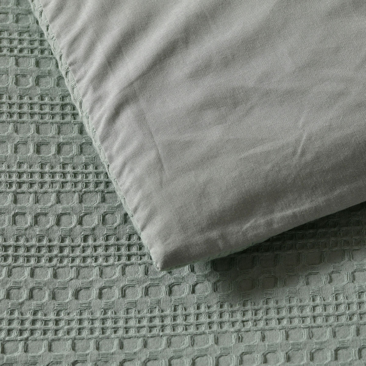 Bianca Kahlani Sage Waffle Quilt Cover Set Super King
