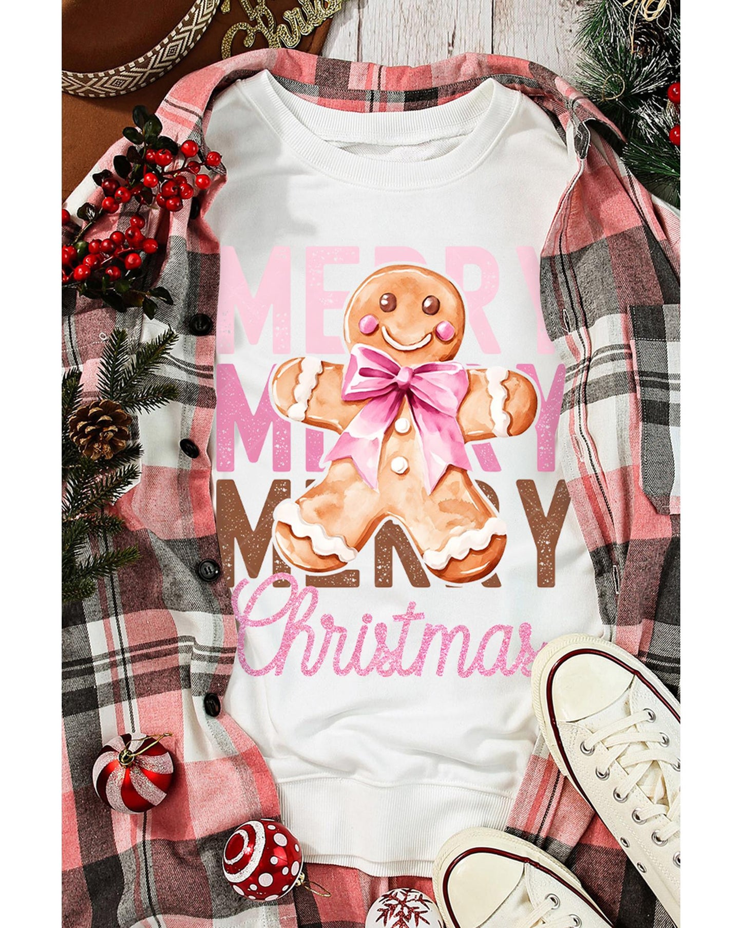 Beige Merry Christmas Gingerbread Man Graphic Sweatshirt - M