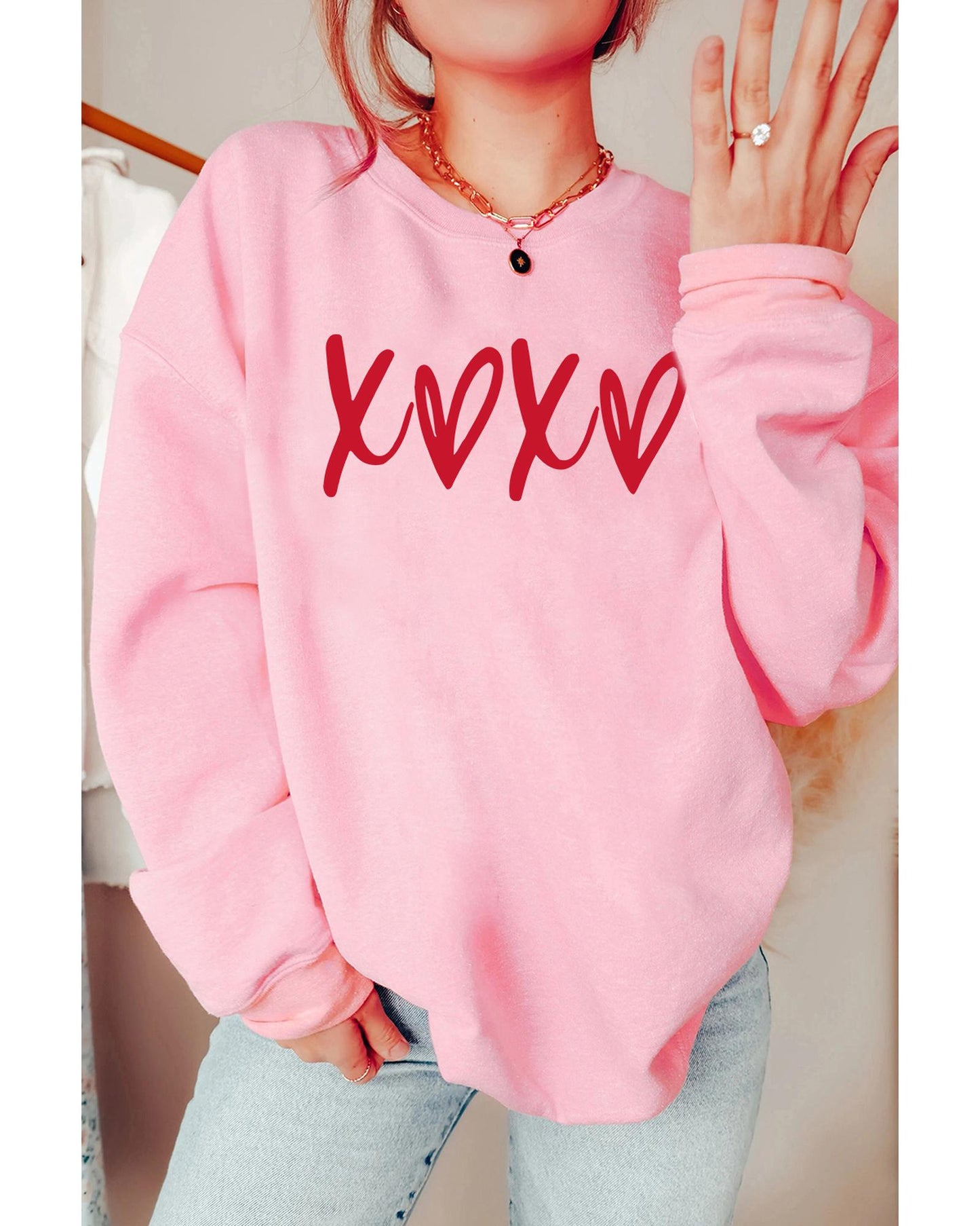 Pink Heart XOXO Graphic Crewneck Drop Shoulder Valentines Sweatshirt - M
