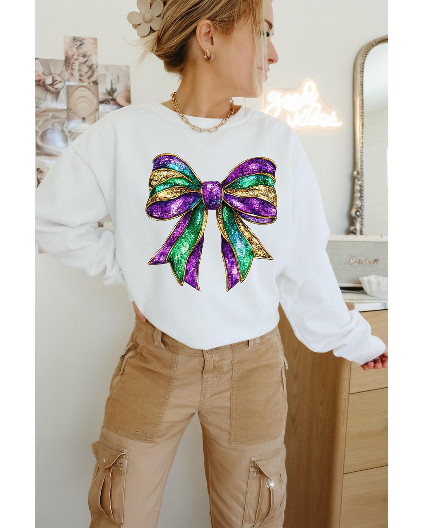 White Mardi Gras Bow Graphic Drop Shoulder Sweatshirt - 2XL