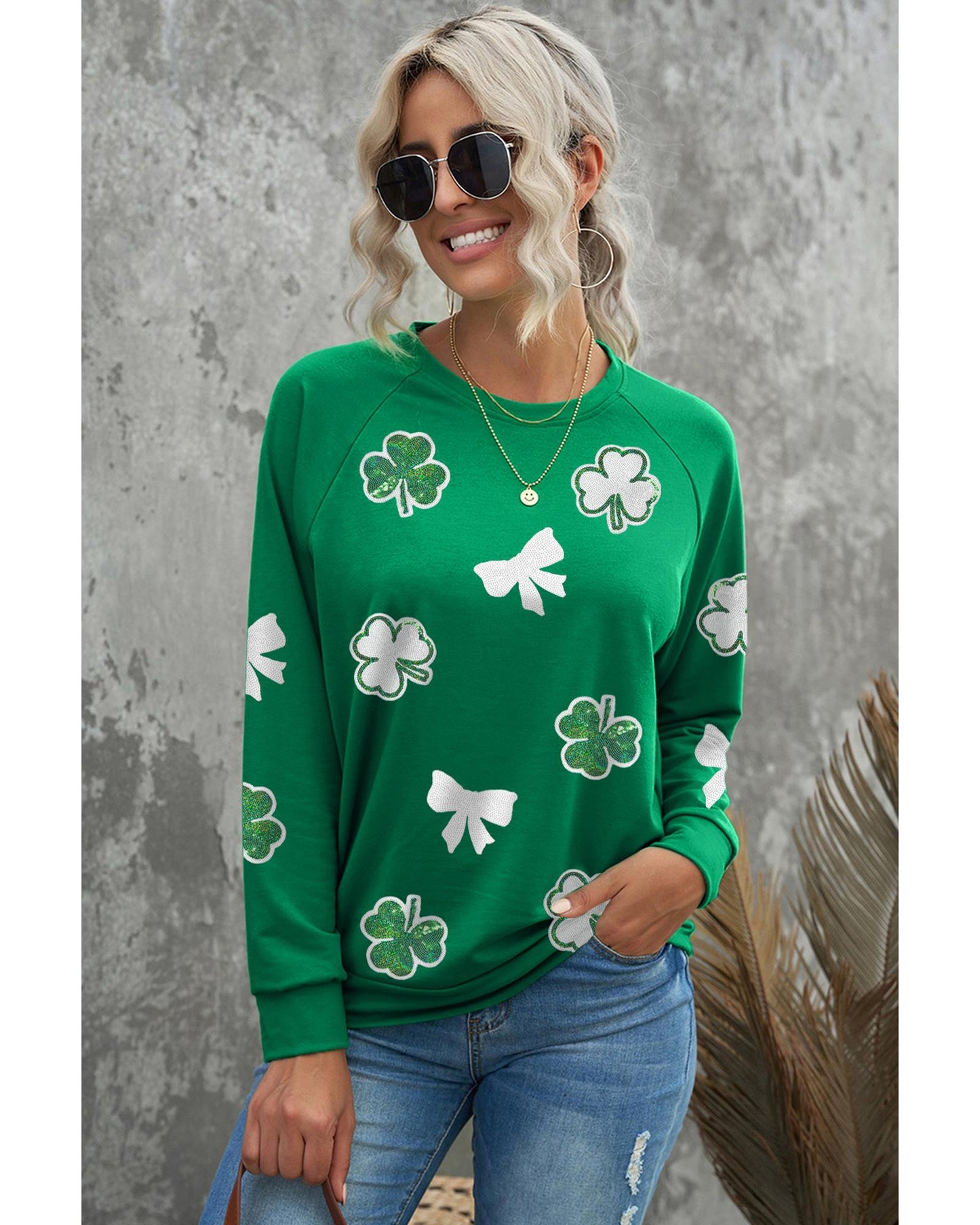 Green Sequin Bow Clover Graphic Pullover Sweatshirt - S