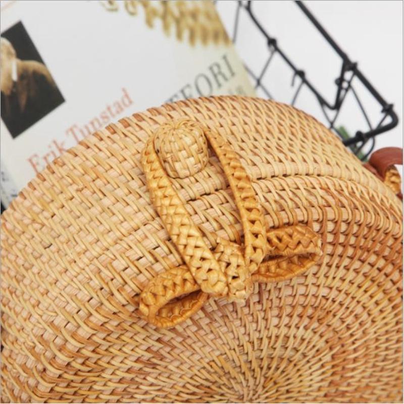 Handmade Bowknot Rattan Bag Vintage Art Beach Diagonal Bag 20X20X8Cm