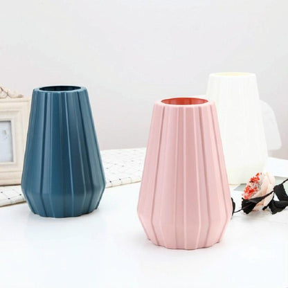 2-Piece Plastic Vase For Creative Flower Arrangements - Milk White