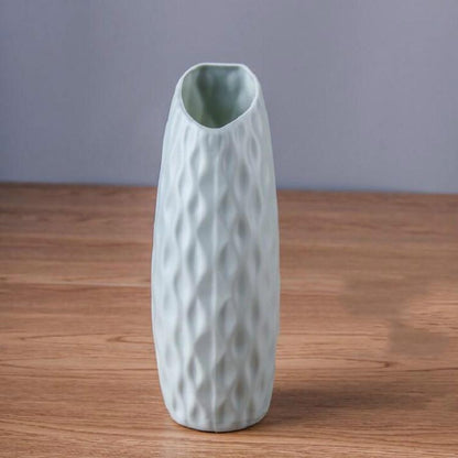 Sturdy Plastic Vase For Creative Display - Drop-Resistant - Pink