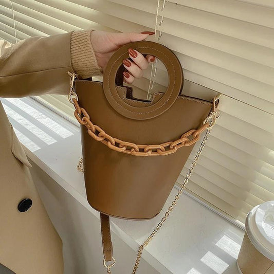 Stylish Round Chain Crossbody Bag For Women - Brown