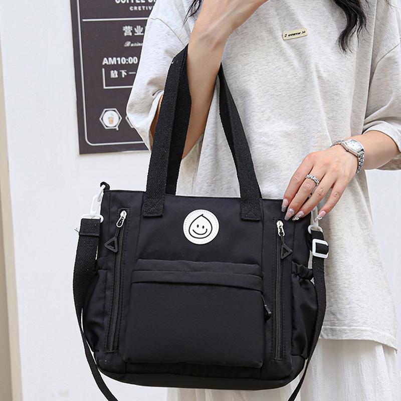 Versatile Contrast Shoulder Bag For Students - Red