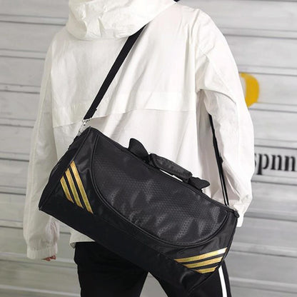 Versatile Gym Bag For Active Travel And Leisure - Silver