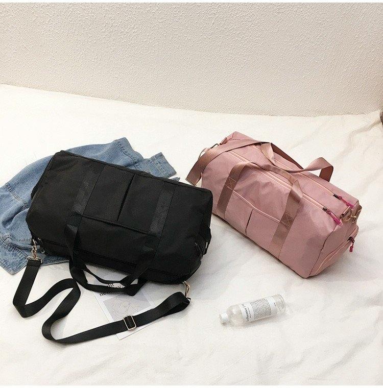 Yoga And Sports Gym Bag - Lightweight Nylon - Black