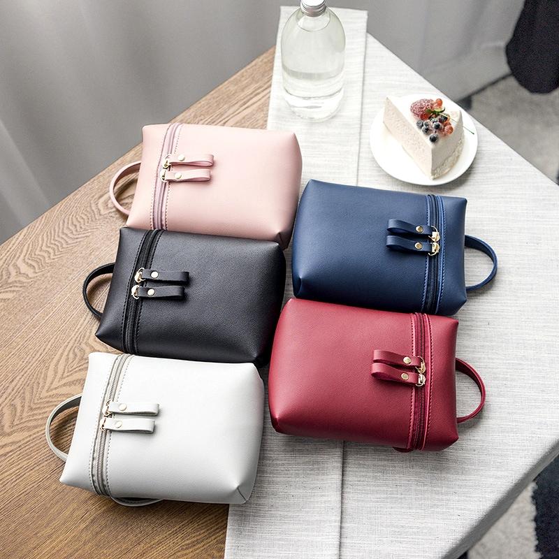 Simple Casual Shoulder Messenger Bag Small Crossbody Bucket Bag For Women - Black