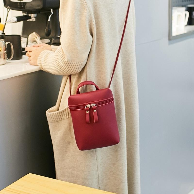 Simple Casual Shoulder Messenger Bag Small Crossbody Bucket Bag For Women - Black