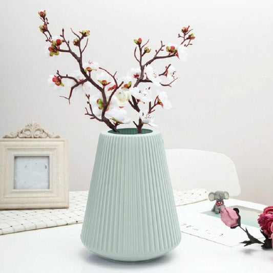 Decorative Wet And Dry Flower Vases For Creative Home Furnishings - Green