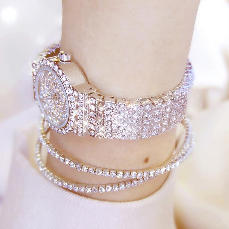 Starry Diamond Chain Women Wrist Watch - Golden Scale Surface