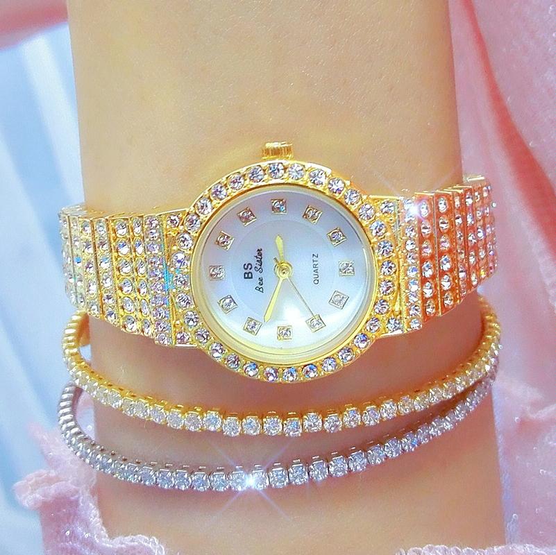 Starry Diamond Chain Women Wrist Watch - Golden Scale Surface