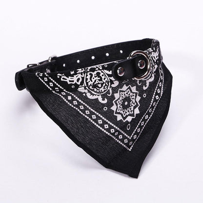 Adjustable Dog Bandana Leather Printed Soft Scarf Collar Neckerchief For Puppy Pet - Size M - Green