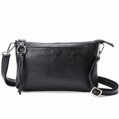 Large Capacity Tassel Shoulder Bag For Women - Jujube Red