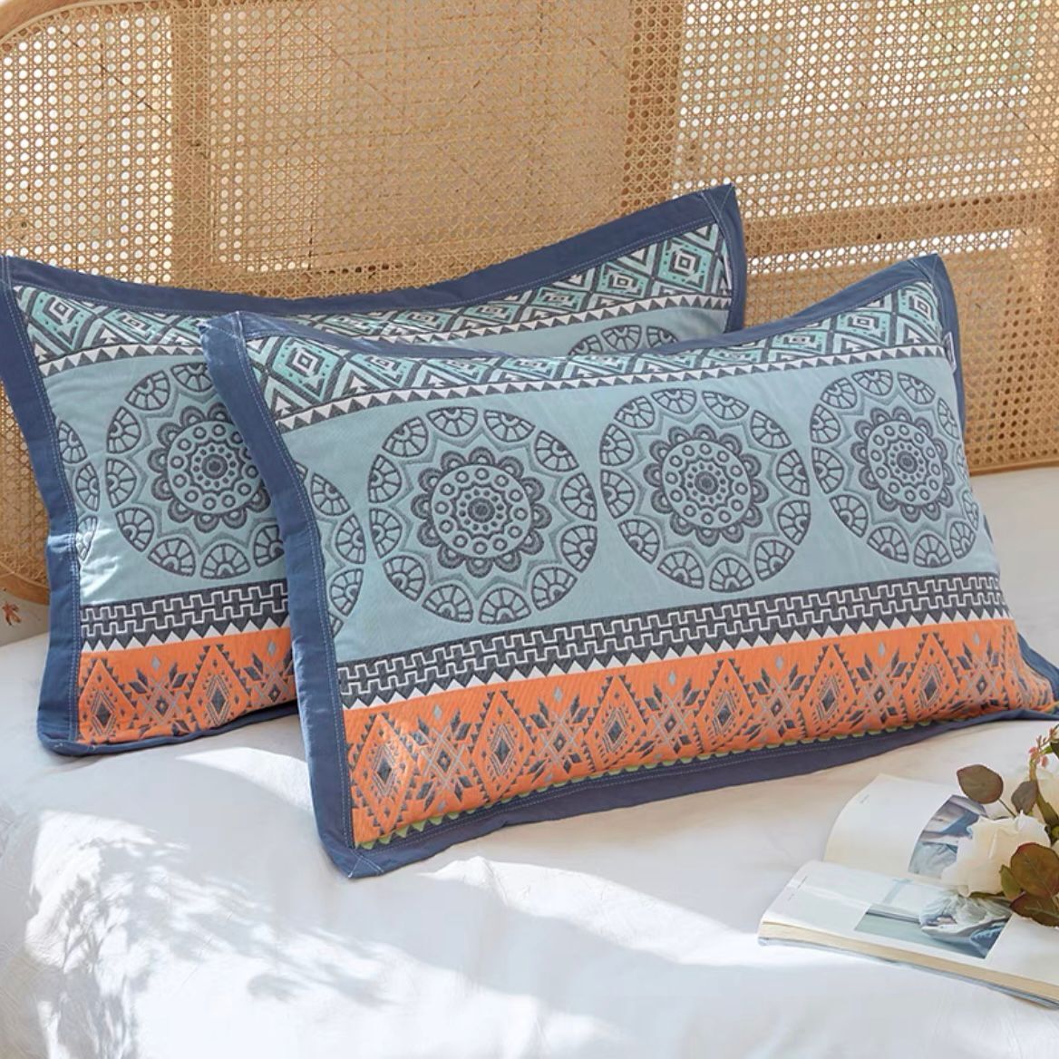 Blue pattern Soft Cotton Gauze Pillowcase Set - Breathable, Non-slip, Extra Large (Pillow Core Not Included)56x80cm