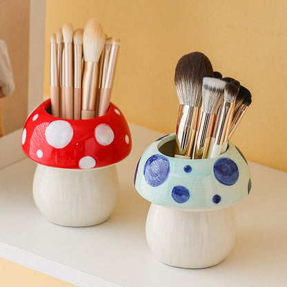 Red And White Adorable Ceramic Mushroom Desk Organizer - Cute Pen & Makeup Brush Holder