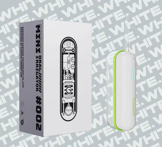 Mini Portable Oral Irrigator - IPX68 Waterproof, UV Sterilization, 3 Modes, Magnetic Charging(white)